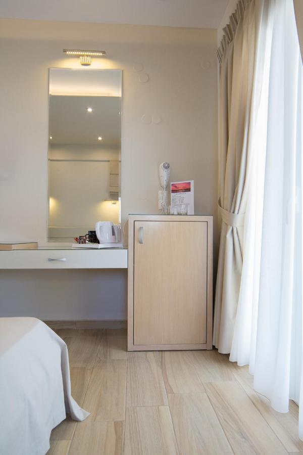 Moonlight Hotel Stalida 外观 照片
